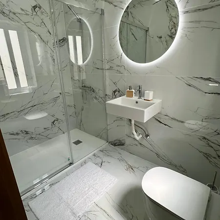 Marsascala Seafront Penthouse * マルサスカーラ