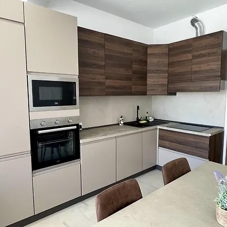 Marsascala Seafront Penthouse マルサスカーラ